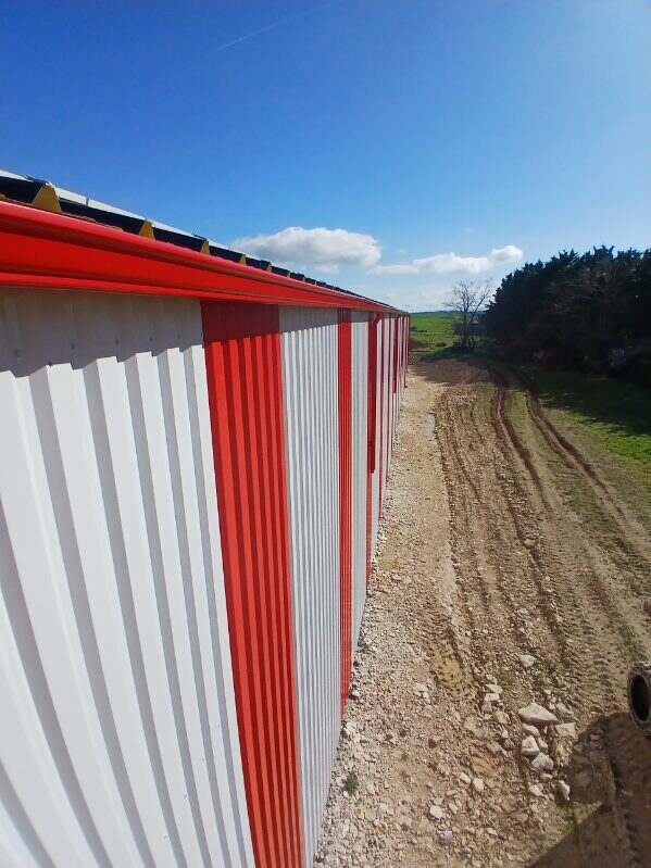 Gouttière en aluminium DAL'ALU corniche G400 rouge